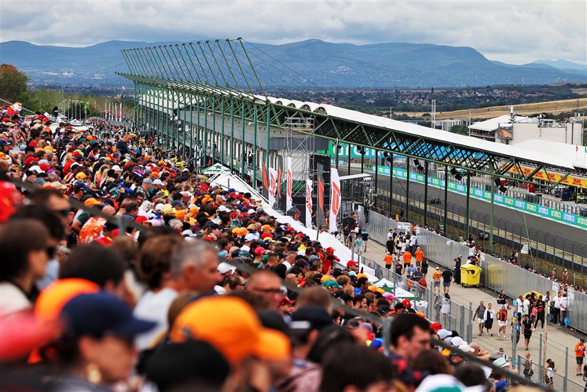 Hungarian grandstands